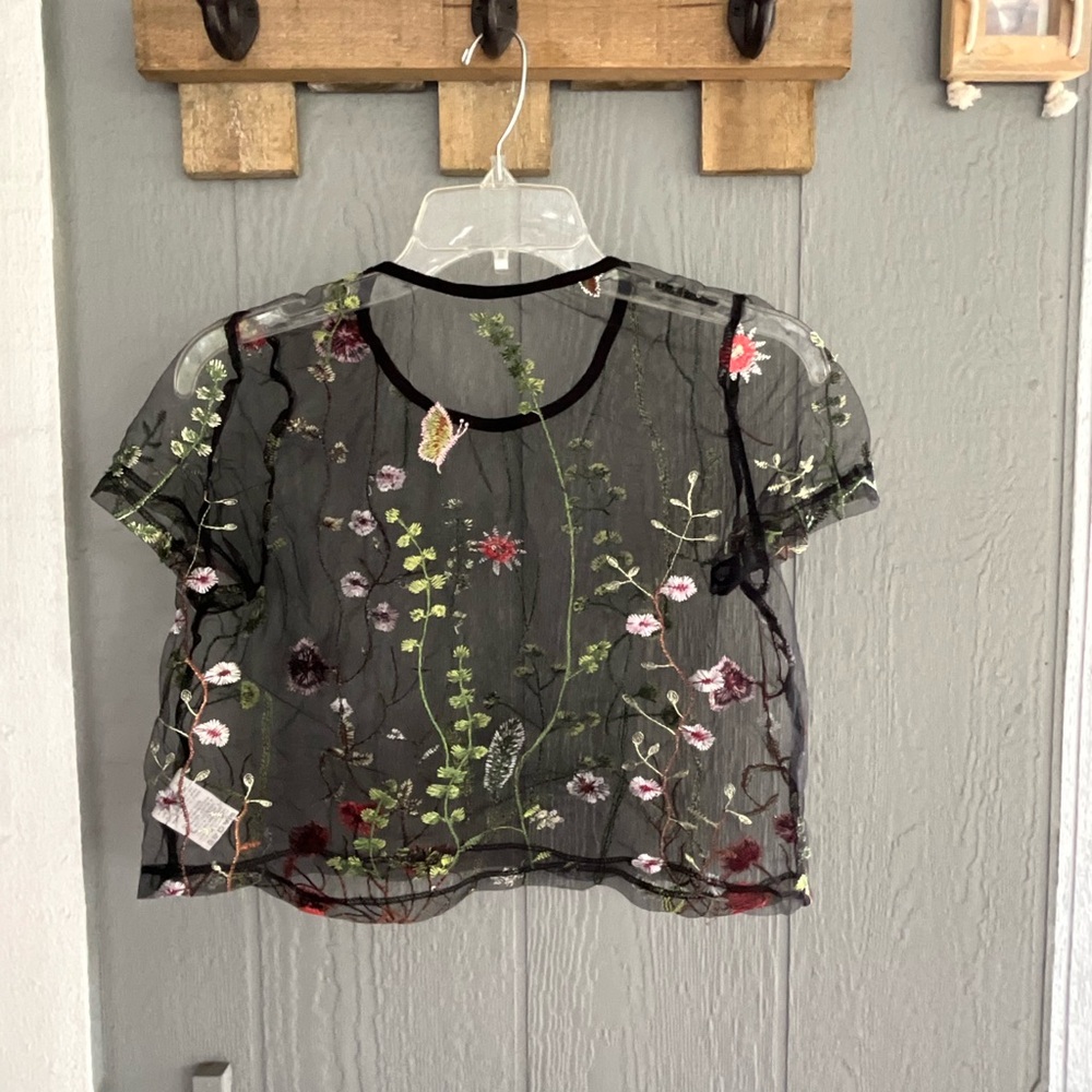 Floral Embroidered Sheer Black Top🖤